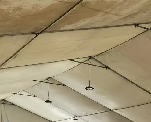 Cómo lograr carpas resistentes al agua y viento